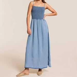 Z Supply Bayside Chambray Midi Dress, Medium Wash Smocked Dress, Small
